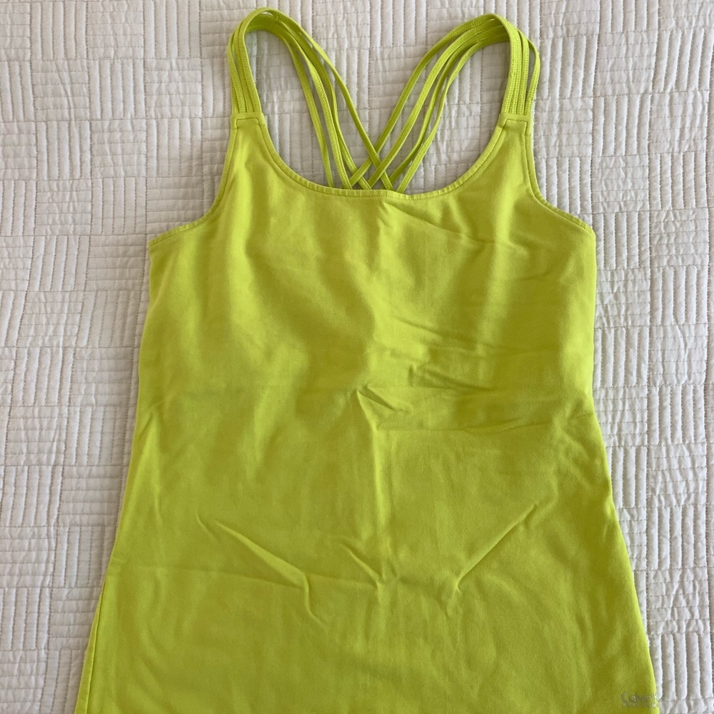 Calvin Klein | workout top